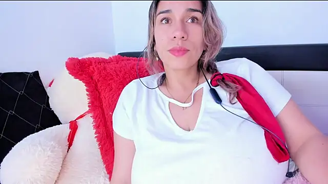 Snapshot of na-biky chatting on 14, 12, 2024 na-biky online show from 14, 12, 2024