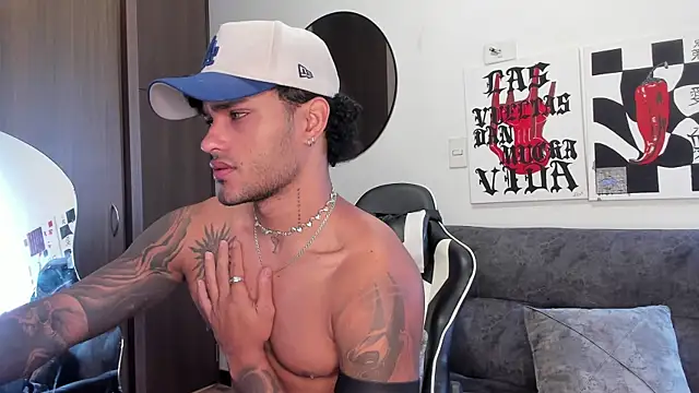 Snapshot of Alessandro_Vanni chatting on 20, 2, 2026 Alessandro Vanni online show from 20, 2, 2026