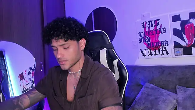 Snapshot of Alessandro_Vanni chatting on 28, 2, 2026 Alessandro Vanni online show from 28, 2, 2026