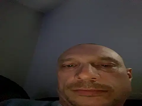 Snapshot of niceD81 chatting on 7, 11, 2025 niceD81 online show from 7, 11, 2025