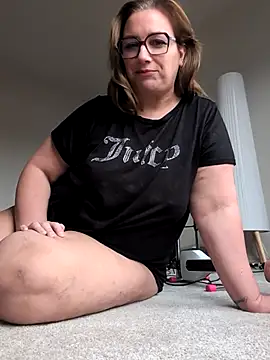Canadian BBW online show from 11, 1, 2026