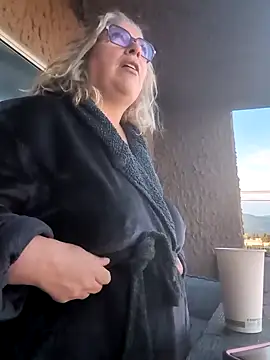 Canadian BBW online show from 6, 6, 2026