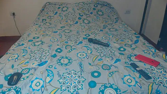 Snapshot of Tattoodreams_lucy chatting on 14, 2, 2026 Tattoodreams lucy online show from 14, 2, 2026