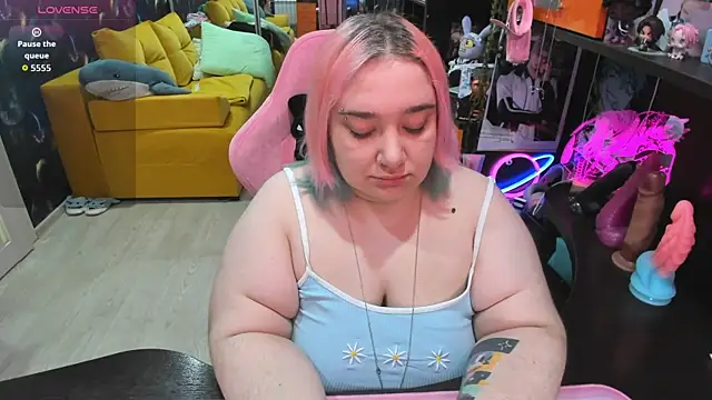 Softie Sofy online show from 15, 5, 2026