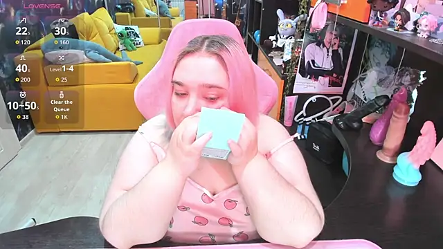 Snapshot of Softie_Sofy chatting on 20, 6, 2026 Softie Sofy online show from 20, 6, 2026