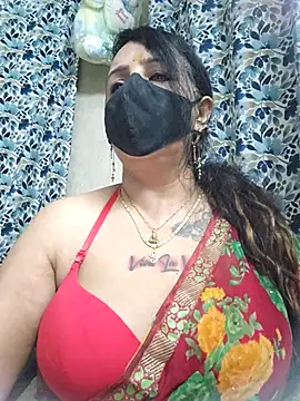 Snapshot of cute-tanvi chatting on 7, 10, 2025 cute-tanvi online show from 7, 10, 2025