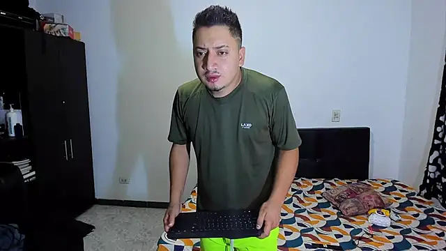 ares sexxx online show from 13, 2, 2026