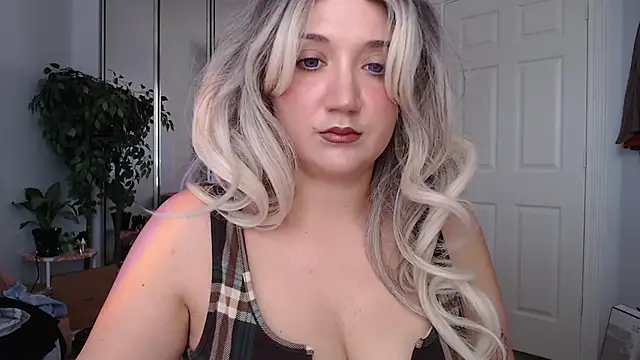GoddessEmmy online show from 4, 6, 2026