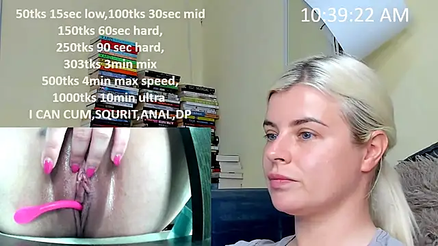 Snapshot of queenofthenighttt chatting on 22, 4, 2026 queenofthenighttt online show from 22, 4, 2026