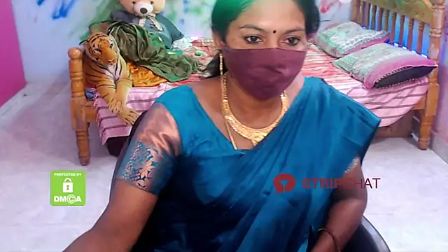 Snapshot of Novapol chatting on 8, 12, 2024 Novapol online show from 8, 12, 2024