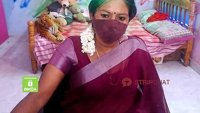 Snapshot of Novapol chatting on 15, 12, 2024 Novapol online show from 15, 12, 2024