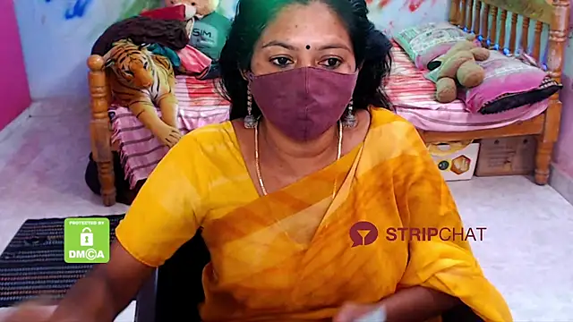 Snapshot of Novapol chatting on 23, 12, 2024 Novapol online show from 23, 12, 2024