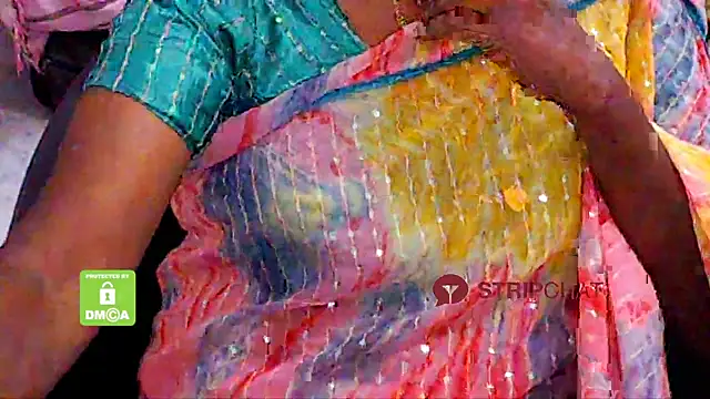 Snapshot of Novapol chatting on 4, 1, 2025 Novapol online show from 4, 1, 2025