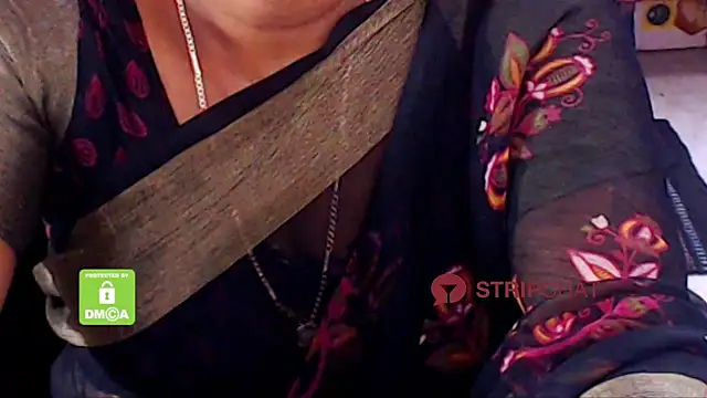 Snapshot of Novapol chatting on 5, 2, 2025 Novapol online show from 5, 2, 2025