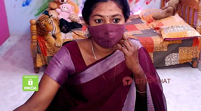 Snapshot of Novapol chatting on 1, 3, 2025 Novapol online show from 1, 3, 2025