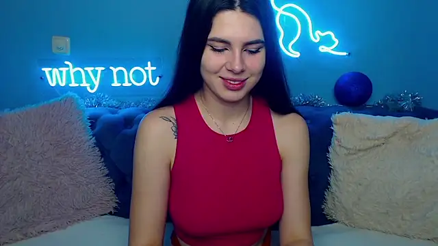 Snapshot of ViollinaLove chatting on 12, 1, 2025 ViollinaLove online show from 12, 1, 2025