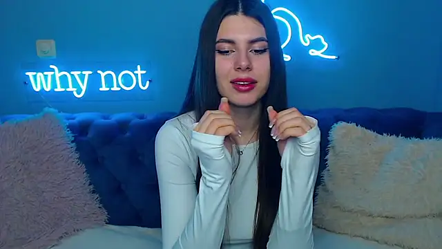 Snapshot of ViollinaLove chatting on 31, 1, 2025 ViollinaLove online show from 31, 1, 2025