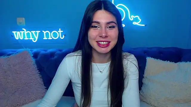 Snapshot of ViollinaLove chatting on 8, 2, 2025 ViollinaLove online show from 8, 2, 2025