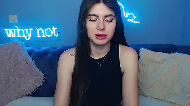 Snapshot of ViollinaLove chatting on 9, 2, 2025 ViollinaLove online show from 9, 2, 2025