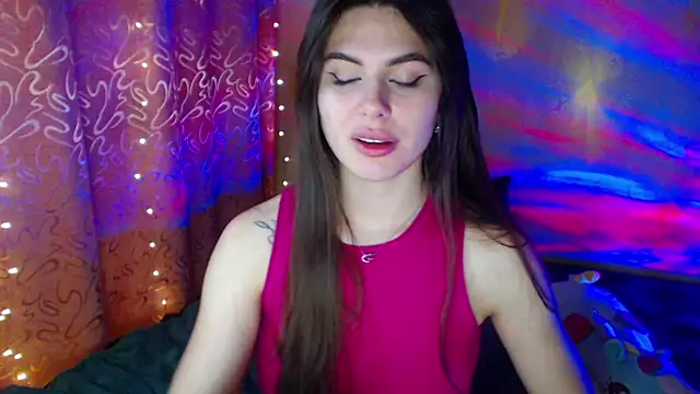 Snapshot of ViollinaLove chatting on 11, 2, 2025 ViollinaLove online show from 11, 2, 2025