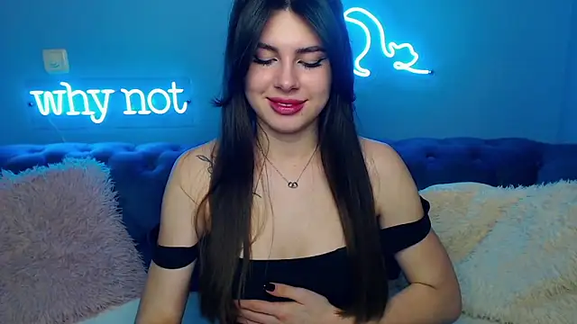 Snapshot of ViollinaLove chatting on 28, 2, 2025 ViollinaLove online show from 28, 2, 2025