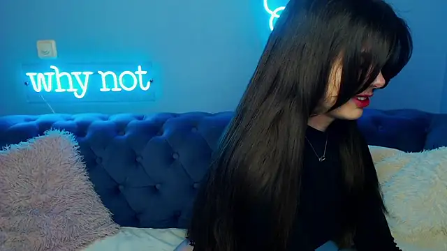 Snapshot of ViollinaLove chatting on 18, 3, 2025 ViollinaLove online show from 18, 3, 2025
