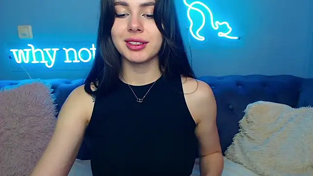 Snapshot of ViollinaLove chatting on 21, 3, 2025 ViollinaLove online show from 21, 3, 2025