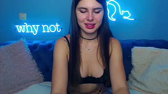 Snapshot of ViollinaLove chatting on 19, 9, 2025 ViollinaLove online show from 19, 9, 2025