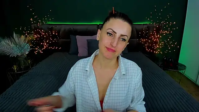 Rebecca Diamond online show from 12, 2, 2025