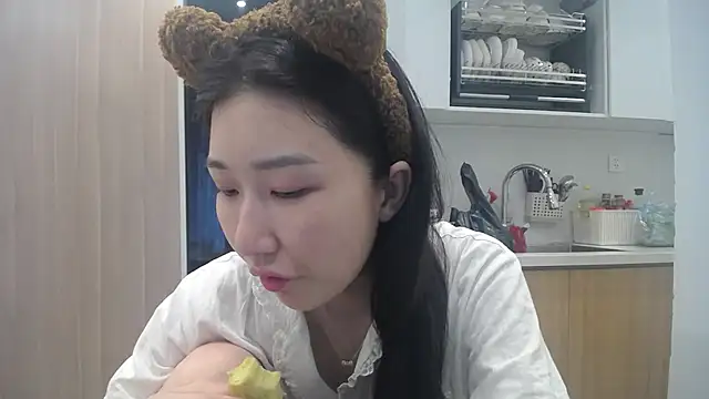 Asiagirll online show from 9, 7, 2026