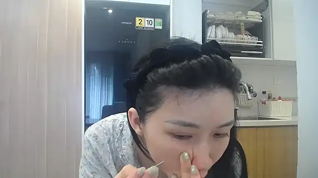Asiagirll online show from 20, 7, 2026