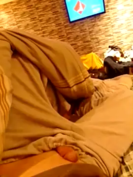 Snapshot of Rolandxxxr chatting on 17, 1, 2026 Rolandxxxr online show from 17, 1, 2026