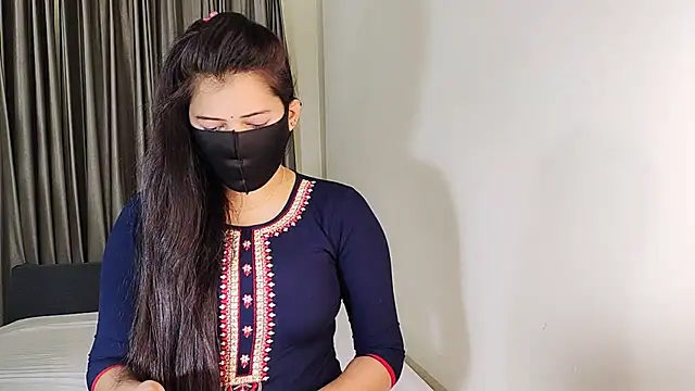 Snapshot of YourLovelyQueen chatting on 18, 1, 2025 YourLovelyQueen online show from 18, 1, 2025
