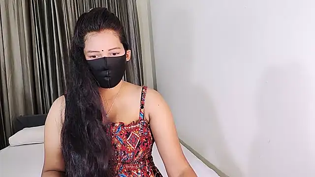 Snapshot of YourLovelyQueen chatting on 20, 6, 2026 YourLovelyQueen online show from 20, 6, 2026