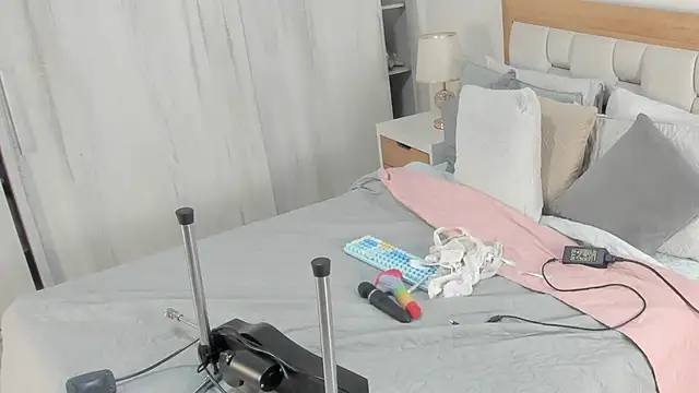 elena mature online show from 28, 9, 2025