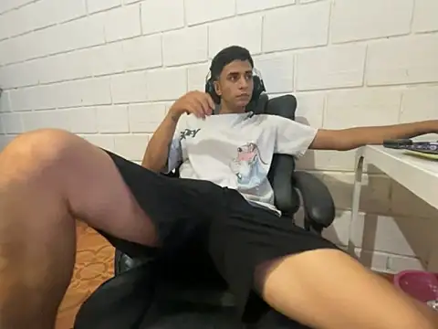 Max TheHorseDick online show from 6, 3, 2026