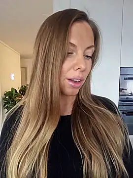 Snapshot of novaforyou1 chatting on 7, 11, 2025 novaforyou1 online show from 7, 11, 2025