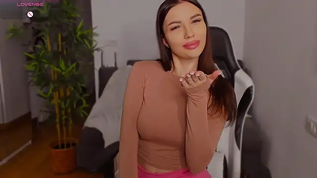 Snapshot of Jaylee_Krys chatting on 29, 10, 2025 Jaylee Krys online show from 29, 10, 2025