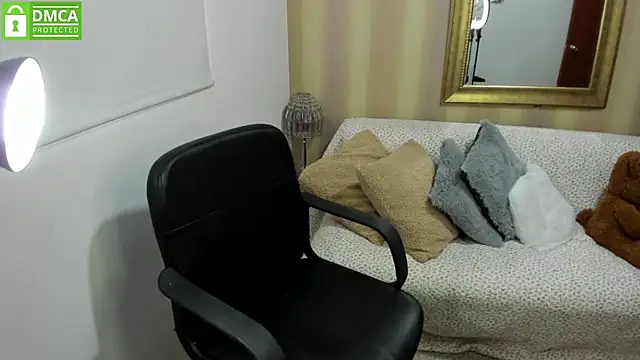 NicolettColin online show from 30, 9, 2025