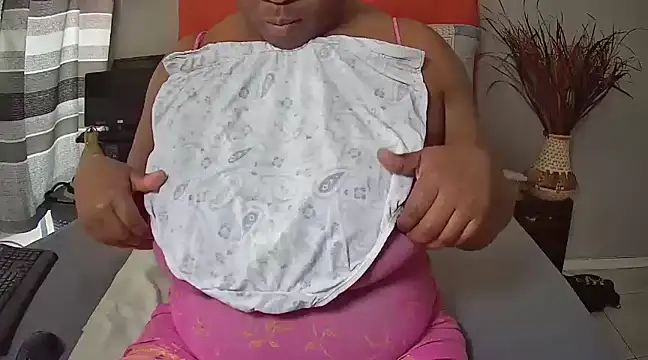 missboobsxx online show from 20, 1, 2025