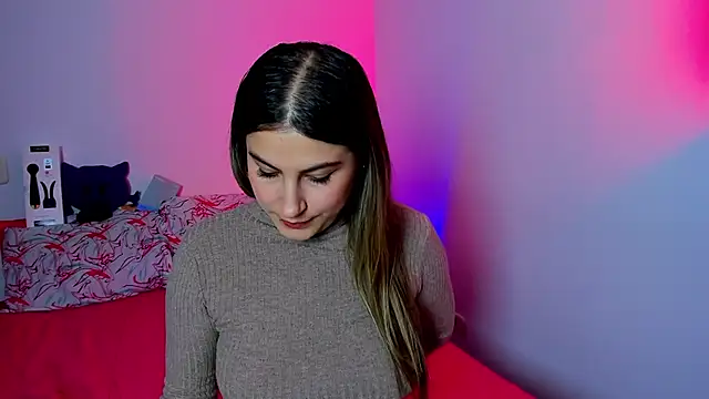 Snapshot of amelie_collins chatting on 6, 3, 2025 amelie collins online show from 6, 3, 2025