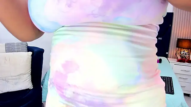 Snapshot of gabytyara2 chatting on 3, 11, 2025 gabytyara2 online show from 3, 11, 2025