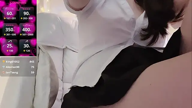 Tw Zoella online show from 16, 4, 2026