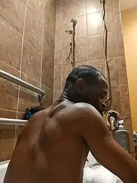 Maculine Stayr online show from 13, 3, 2025