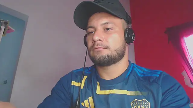 Snapshot of body_x29 chatting on 30, 1, 2025 body x29 online show from 30, 1, 2025