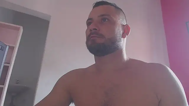 Snapshot of body_x29 chatting on 7, 3, 2025 body x29 online show from 7, 3, 2025