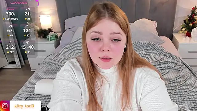 Tori cat online show from 14, 12, 2024