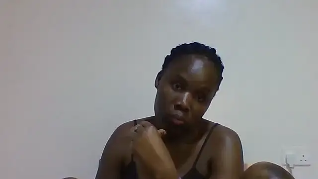 Snapshot of sweetelle09 chatting on 30, 9, 2025 sweetelle09 online show from 30, 9, 2025