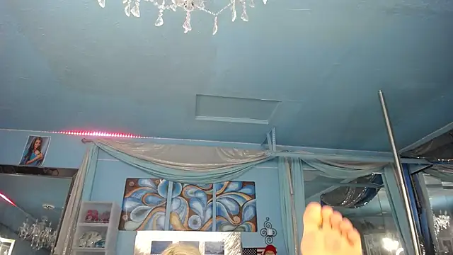 ADRIANNA FOX online show from 2, 3, 2026