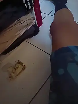 MrRight90 online show from 19, 4, 2026